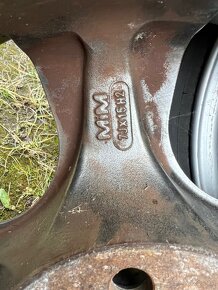 Prodám ALU kola s letními pneu 195/65 R15 - 3