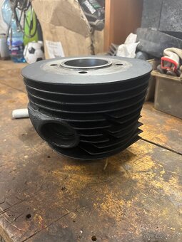 Predam valec po vybruse na Jawa 250/559 panelka - 3