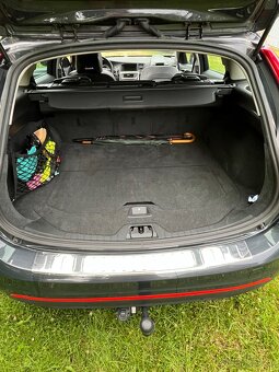 Prodám Volvo V60 1,6 D2 Summum - 3