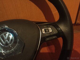 Zkosený multifunkční volant T6 s tempomatem - 3