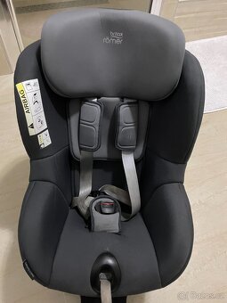 Britax Dualfix i-size - 3