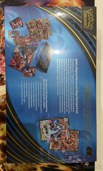 Pokemon Mega Charizard Ultra-Premium Collection - 3