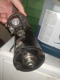 Mercedes startér BOSCH - 3