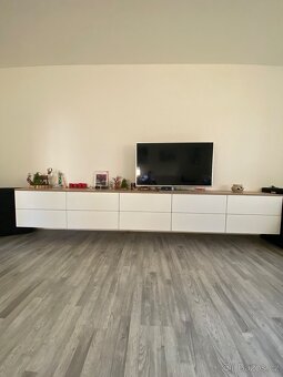 Závěsná skříň se šuplíky - 3