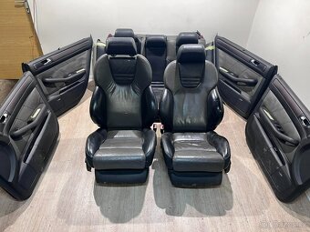 // Interiér Audi A6 C5 combi RS6/S6 Recaro // - 3