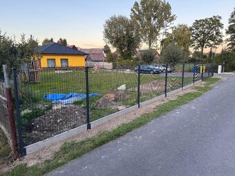 3D plot, 3D panely, oplocení, podhrabové desky, brány, brank - 3