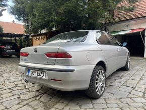 Alfa Romeo 156 2.5 V6 - 3