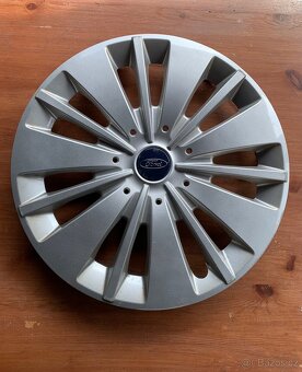 Poklice Ford Focus 16 - 3