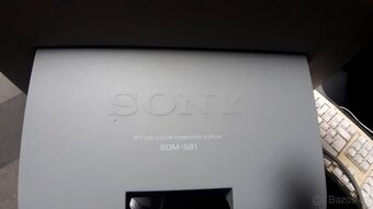 Monitor SONY 18 palců vč. zdroje levně - 3