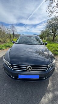 VW Passat B8 2.0 TDI 110kW DSG ACC Kamera Navi - 3