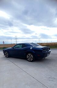 Dodge Challenger R/T 5.7 V8 Wide Body - 3