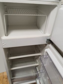 levně - úsporná lednice + mrazák Whirlpool a dovoz - 3