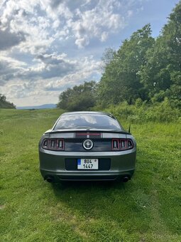 Ford Mustang 3.7 LPG - 3