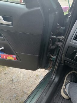 Ford Mondeo - 3