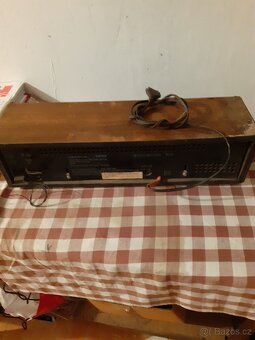 Retro radia - 3