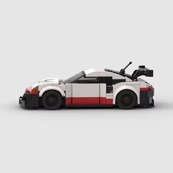 LEGO MOC Porsche 911 GT3 RSR - 3