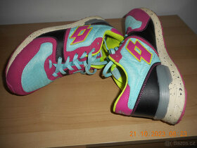 Botasky zn.Lotto - 3