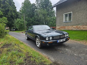 JAGUAR XJR 308 - 3