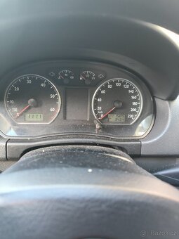 Volkswagen Polo 1.4 r.v.2004 - 3