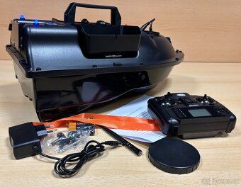 Tříkomorová ČERNÁ loďka GPS s baterií 12000mAh včetně obalu - 3