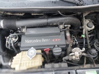 Mercedes vito w638 112cdi 2.2 90kw díly - 3