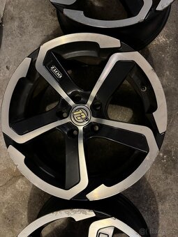 Prodám alu kola na Renault 17r - 3