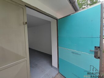 Pronájem zděné garáže v Třinci o výměře 29m2 - 3