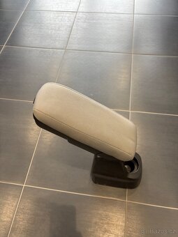 Loketní opěrky Renault Captur, Clio IV - 3