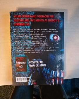Kniha five nights at freddys - 3