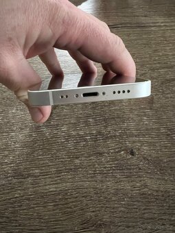 iphone 13mini bílý hezký 100% baterie - 3