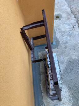 Elektrický rozvaděč, jističe, elektroinstalace za 500 kč - 3