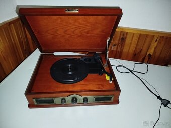 Gramofon zn Hyundai RT 910. - 3