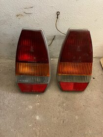 Světla Škoda 105 - 3
