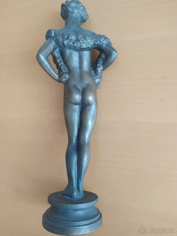 Bronzová soška - 3
