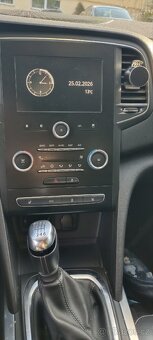 Renault Megane iv sedane grandcoupe - 3