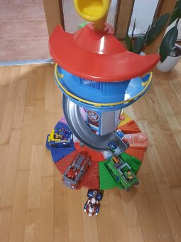 Tlapková patrola věž - 3