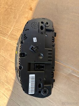 Originální budíky BMW E90 - 3