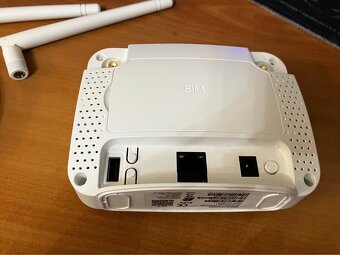 4G LTE wifi modem - 3