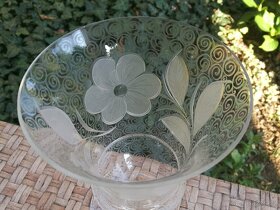 VÁZA - pohár - sklo s leptaným dekorem květin - 3