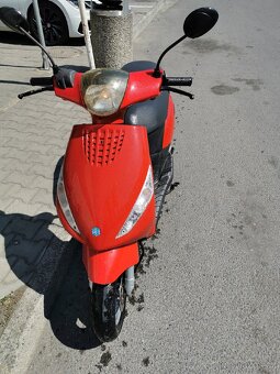 Skútr Piaggio ZIP 50 4T STK platnost do 2028 - 3