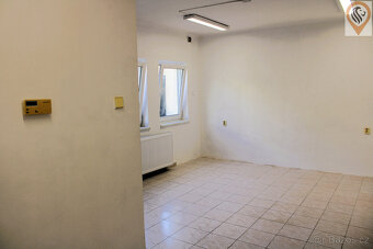 Pronájem prostor pro služby či kanceláře, centrum Klatov - 3