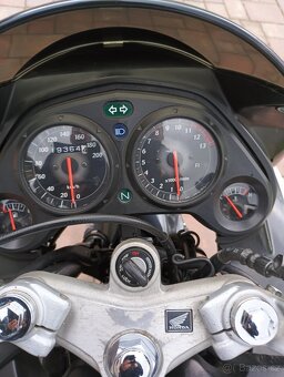 Honda CBR 125 - 3
