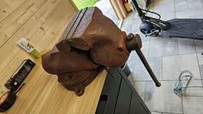 Svěrák York 150 mm - 3