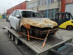 Škoda Octavia III liftback NA DÍLY - 3