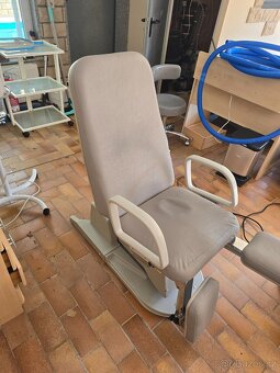 Elektrické Pedikérské křeslo gerlach AKCE 1 motor top stav - 3