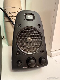 Reproduktory Logitech Z625 THX - 3