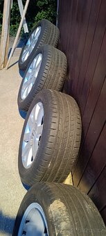 Alu kola VW R16, 5x112, ET50, 6,5J, střed 57,1mm.
Bez pneu - 3