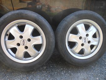 ALU KOLA FORD 4X108 R15 195/60R15 - 3