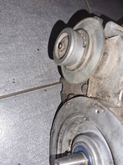 Polomotor babetta 210 - 3