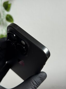 iPhone 15 Pro 256GB černý - 3